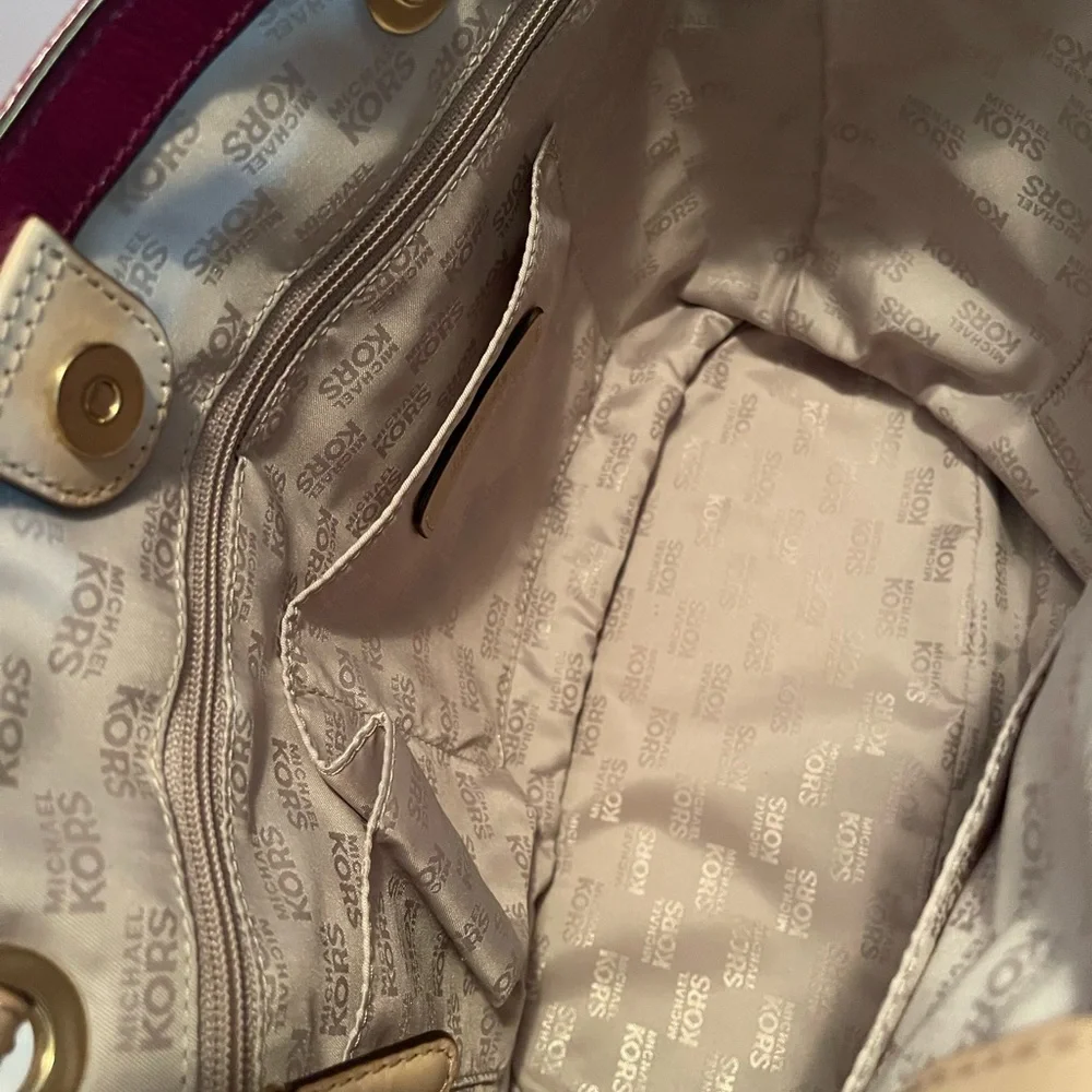 Michael Kors Jet Set Burgundy Tote - Picture 8 of 8
